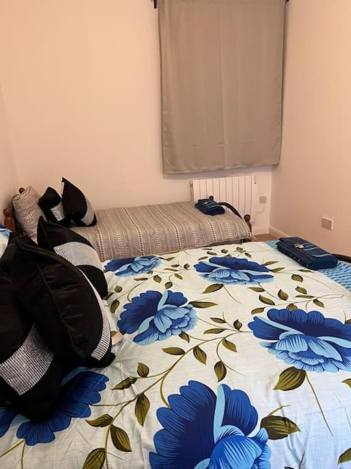 004- Brand New 1 Bedroom Apartment F1 Ealing kerület Kültér fotó